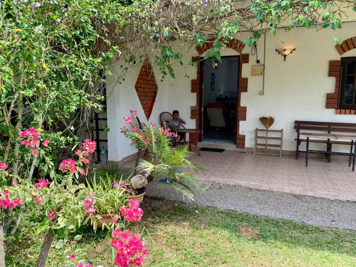 Lovely Garden Villas Pantai Cenang  Zewnętrze zdjęcie